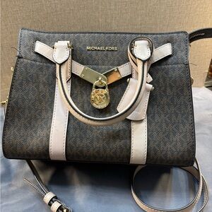 Nouveau Hamilton Small Logo and Leather